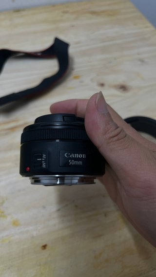 Canon EF 50mm f1.8 STM + Adaptador EF-EOS R