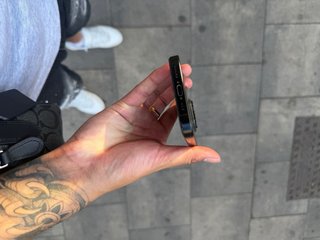 iPhone 16 Pro Apple