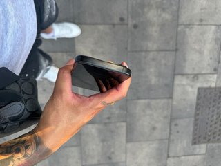 iPhone 16 Pro Apple