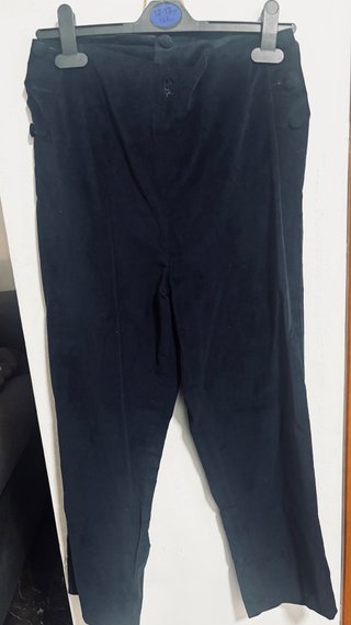 Camisa, bluson y pantalon 7-9 Un uso
