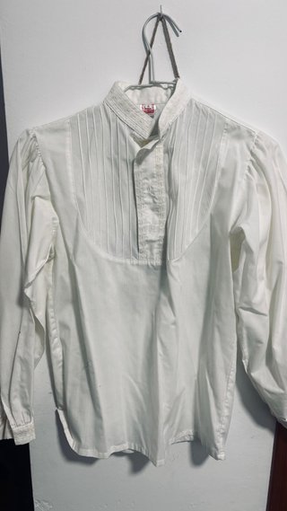 Camisa, bluson y pantalon 7-9 Un uso
