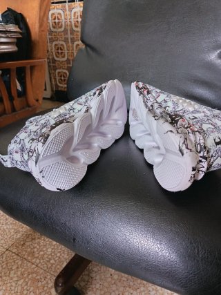 Zapatillas con diseño japonés