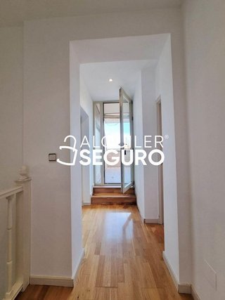 Piso en alquiler en Valdemarín en Madrid