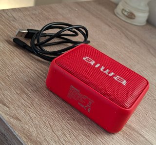Parlante Portátil Aiwa Rojo