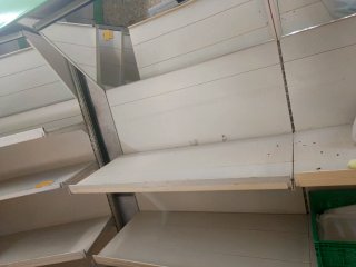 20 Mts Percheros Tienda/Frutería