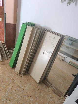 20 Mts Percheros Tienda/Frutería