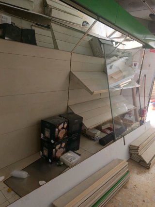 20 Mts Percheros Tienda/Frutería