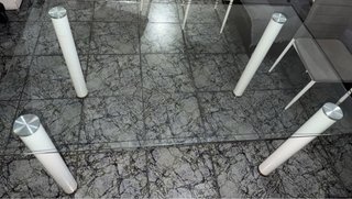 Mesa de comedor de cristal con 6 sillas