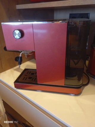 Cafetera Espresso 20bar con espumador