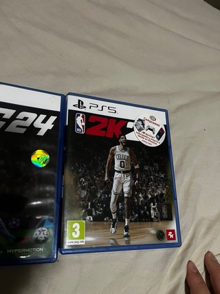 Juegos PS5 FIFA 24 y NBA 2K25