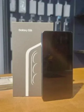 SAMSUNG S26 256GB NEGRO 100% BATERÍA