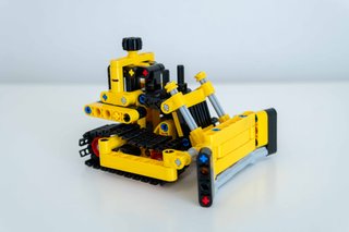 LEGO Technic Buldócer Pesado 42163