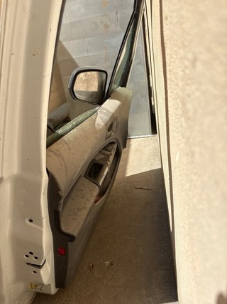 Puerta Delantera Izquierda Ford Connect