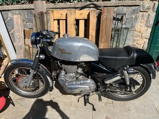 Asiento Royal Enfield Bullet Negro