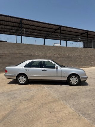 Mercedes-Benz Clase E 1996