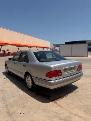 Mercedes-Benz Clase E 1996