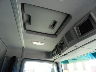 Mercedes ACTROS 25 44--CAMIONES GRUA
