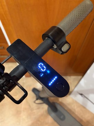 Patinete Eléctrico Mi Scooter 1S con cargador