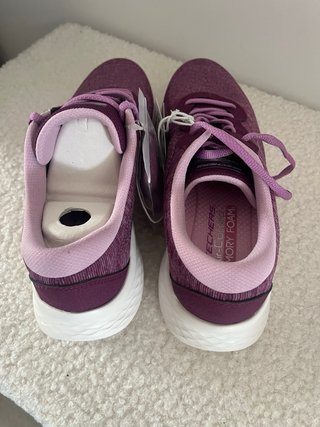 Skechers Air-Cooled Memory Foam Morado Talla 38