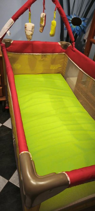 Cuna de viaje plegable con colchón