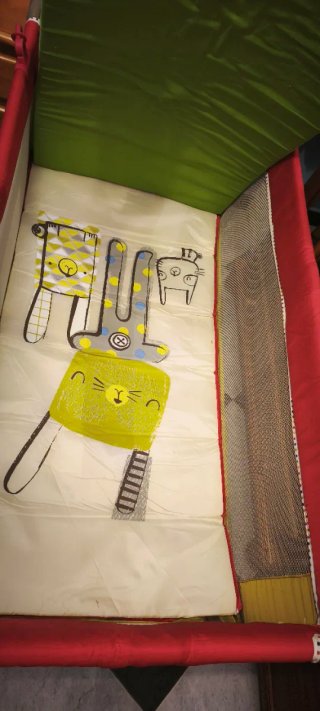 Cuna de viaje plegable con colchón