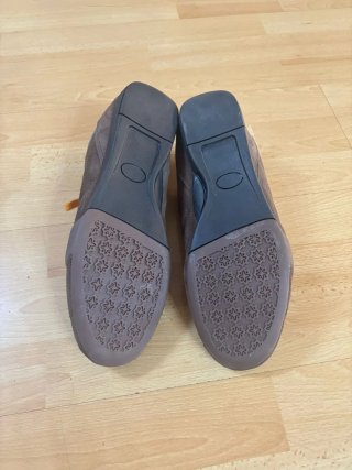 Zapatillas Yumas Marrones y Amarillas
