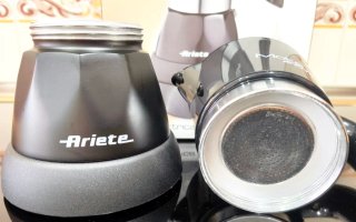 Cafetera Eléctrica Ariete Moka Aroma 4 Tazas