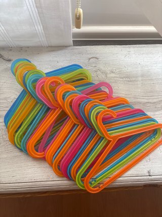 26 Perchas Niños IKEA Multicolor