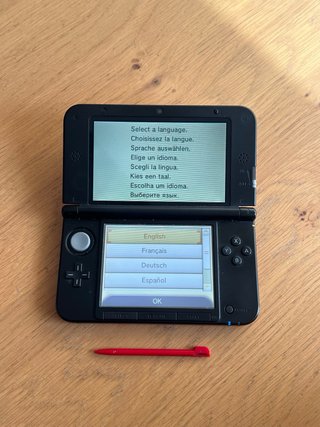 Nintendo 3DS XL Rossa e Nera