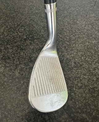 Callaway Jaws MD5 Wedge 56° S-Grind Grafito