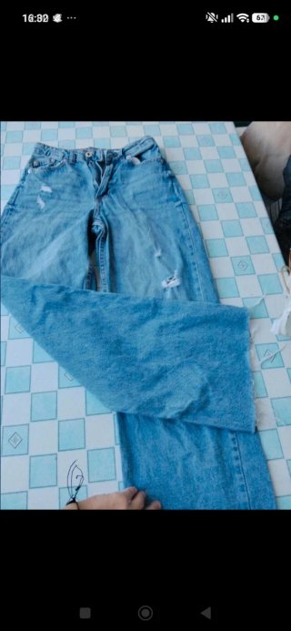 Vaqueros campana Lefties rotos talla 34