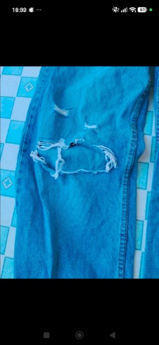 Vaqueros campana Lefties rotos talla 34