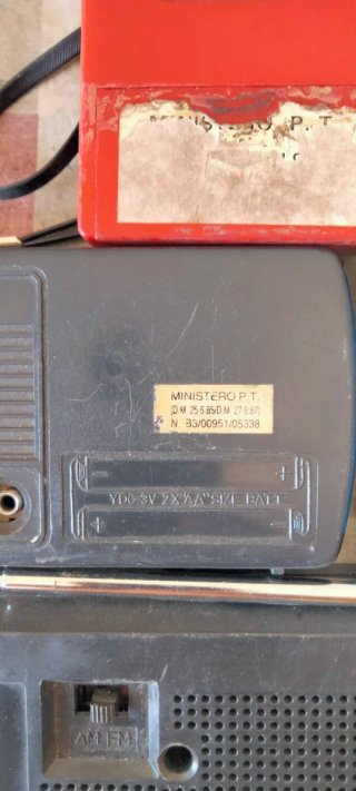 4 Radio Portatili Vintage Anni 80