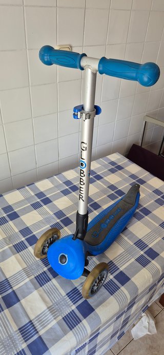 Patinete Globber 3 Ruedas Azul