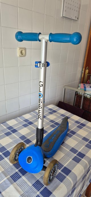 Patinete Globber 3 Ruedas Azul