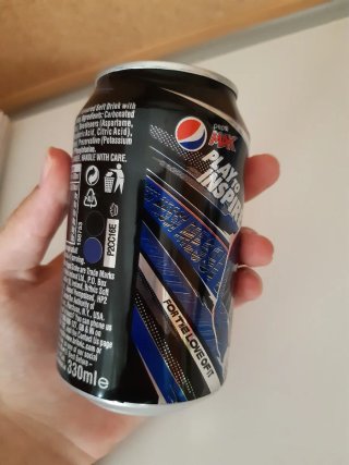 Lata Pepsi Max Messi