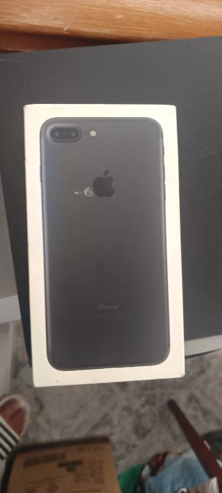 Scatola iPhone 7 Plus Nera