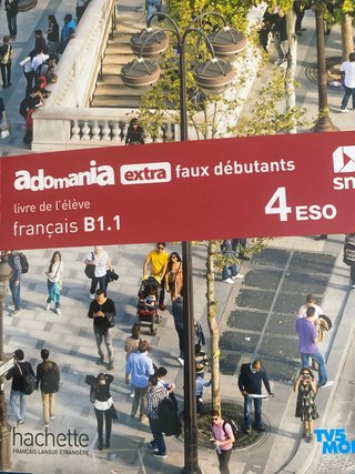 FrançaisB1.1. 4 Secundaria. Adomania, extra fau...
