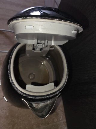 Hervidor Eléctrico SMEG Negro