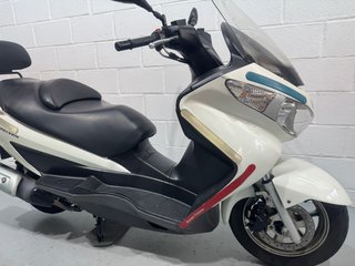 Suzuki Burgman 125 "2012"