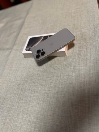 iPhone 16 Pro 256GB Titanio Gris/Plata