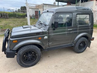 Suzuki Samurai 1990