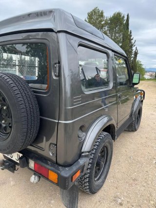 Suzuki Samurai 1990