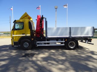 Volvo FH 330-CAMIONES GRUA