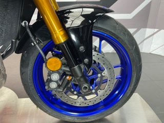 Yamaha MT-09 SP Gris Azul