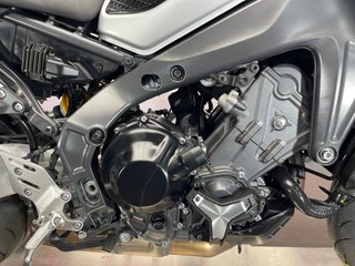Yamaha MT-09 SP Gris Azul