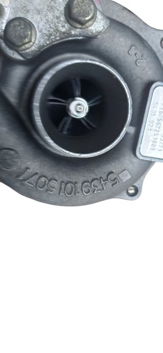 Turbocompresor Renault Clio 1.5 DCI 54391015071