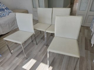 Mesa y 4 Sillas