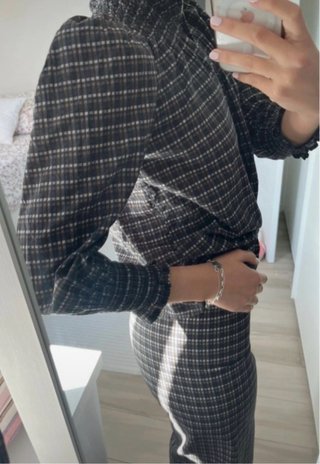 Conjunto de pantalón y blusa a cuadros