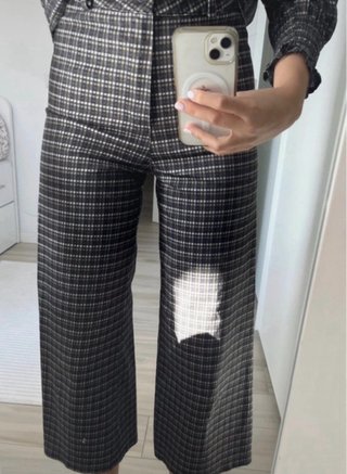 Conjunto de pantalón y blusa a cuadros